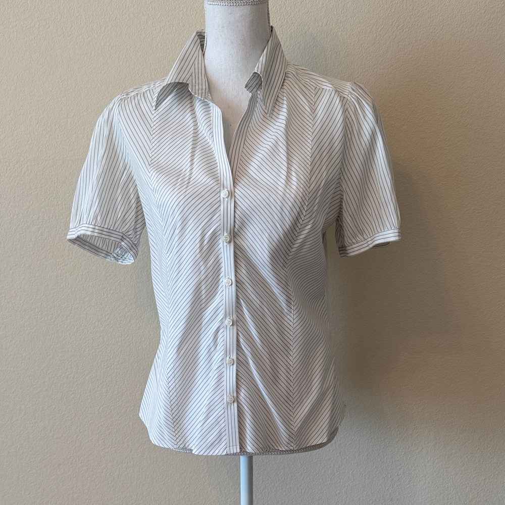 H&M Cream and Gray Striped Shirt